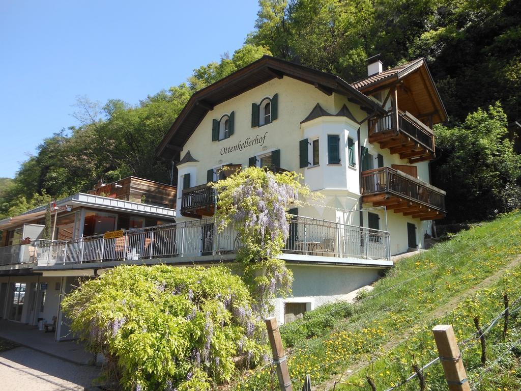 Ottenkellerhof Farm stay Bolzano